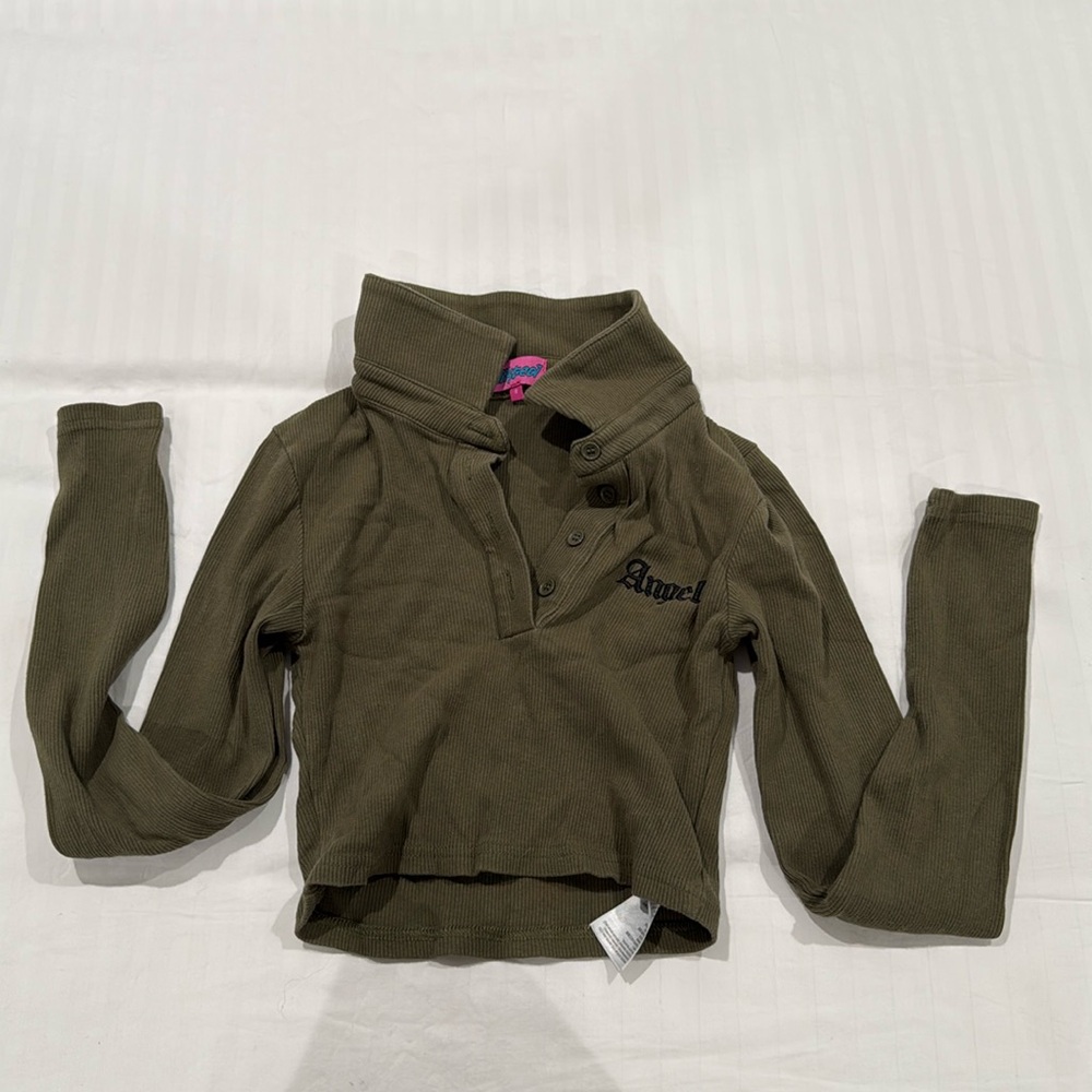 Edikted Long Sleeve Collared Ribbed Crop Top - Picture 5 of 8